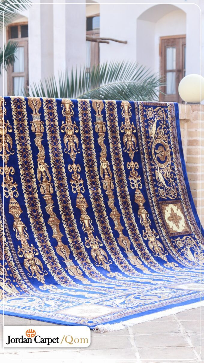 فرش ماشینی ابریشمی کد 9007 رنگ آبی از کالکشن قم